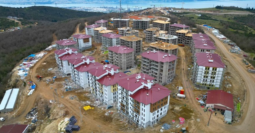 TOKİ, Kocaeli Körfez’de Üç Yeni Gayrimenkulü Açık Artırmayla Satışa Çıkardı