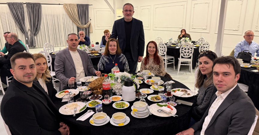 Kocaeli Kandıralılar Derneği 32. kuruluş yılını iftar programıyla kutladı 