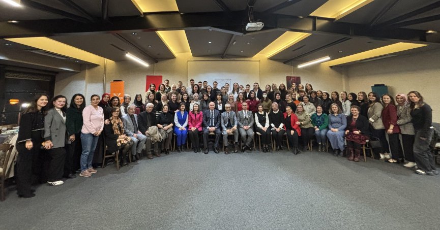  160 Kişilik Büyük Aileyi Bir Araya Getirdi