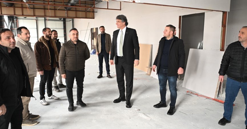 Kartepe'de 3 bin 500 metrekarelik spor kompleksinin inşası sürüyor