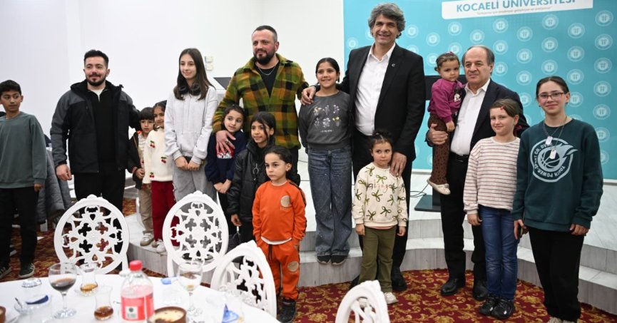 Kartepe’de Dünya Yetimler Günü’nde Kardeşlik Sofrası Kuruldu