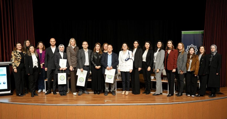 Uzmanlar iklim krizinin kadın sağlığına etkilerini masaya yatırdı