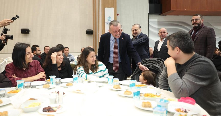 Büyükakın'dan sağlıkçılara: 