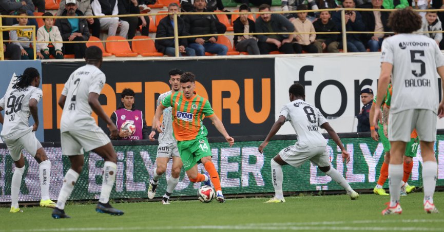 Trendyol Süper Lig: Corendon Alanyaspor: 5 - Kocaelispor: 0 
