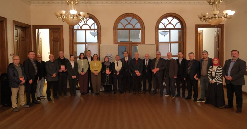 “Manavların” kültür hafızası bu kitapta toplandı