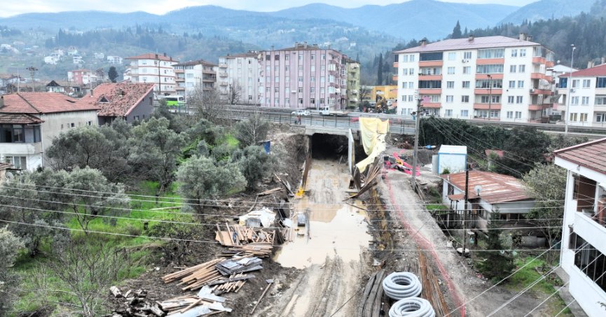 Gölcük Ulaşlı alt geçit projesinde dur durak yok