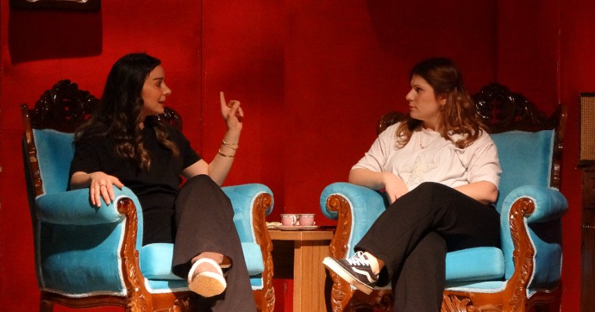 Kanseri yendi, kendi hayatını yazıp oynadı