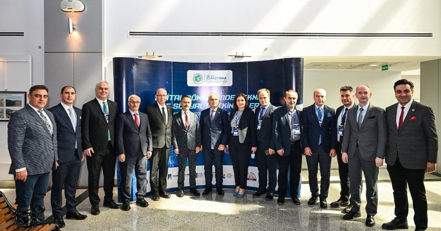 SANAYİDE DİJİTAL DÖNÜŞÜMÜN YOL HARİTASI KOCAELİ’DEN ÇIKIYOR