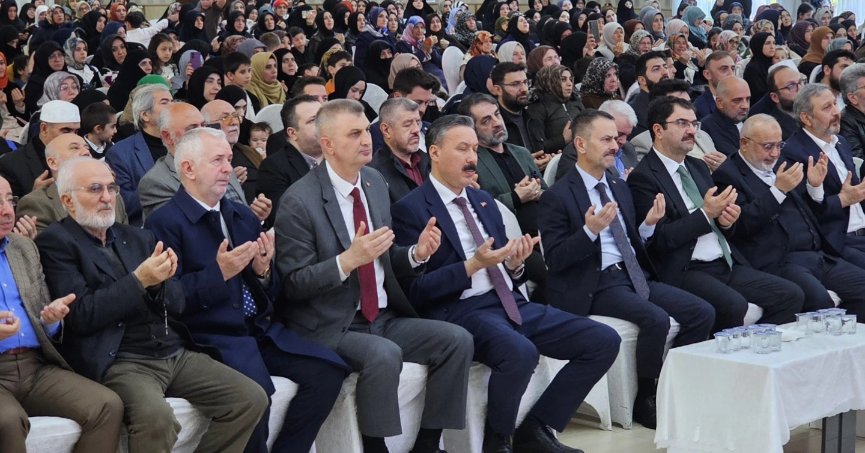  41 Genç Hafız İcazetini Aldı