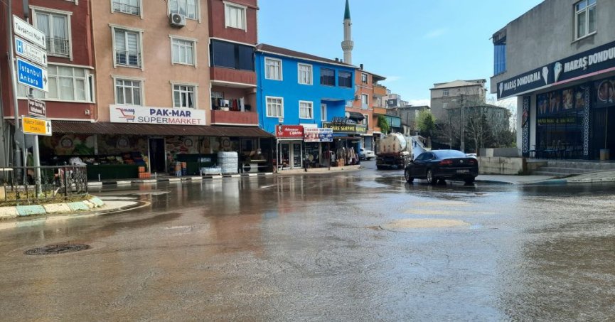 DİLOVASI’NDA ÖRNEK TEMİZLİK SEFERBERLİĞİ