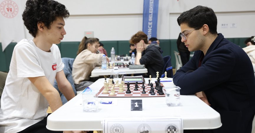 Derince’de Satranç Şöleni