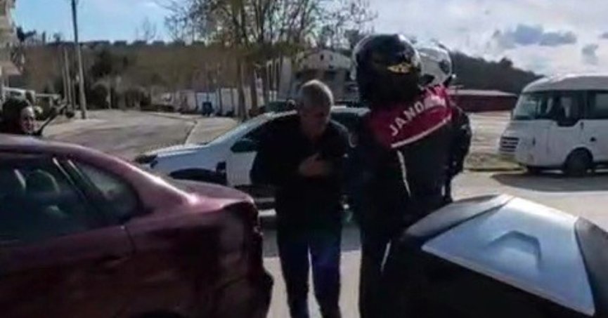 Kalp krizi geçiren vatandaşın imdadına jandarma yetişti