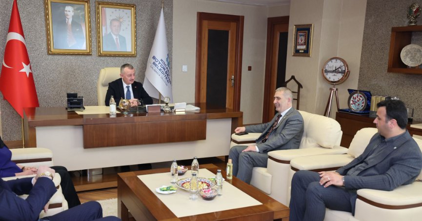 İYİ Parti Kocaeli’den Kent Protokolü Kapsamında Büyükşehir’e Ziyaret