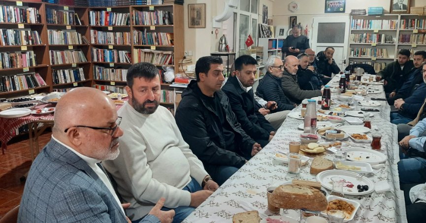 Marketçilerden Derince’de Dayanışma Mesajı