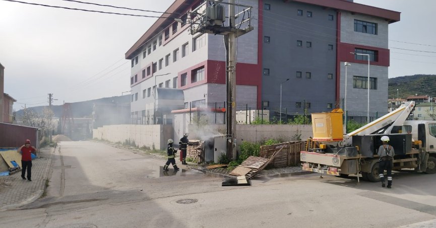  Körfez’de trafo yangını paniğe neden oldu