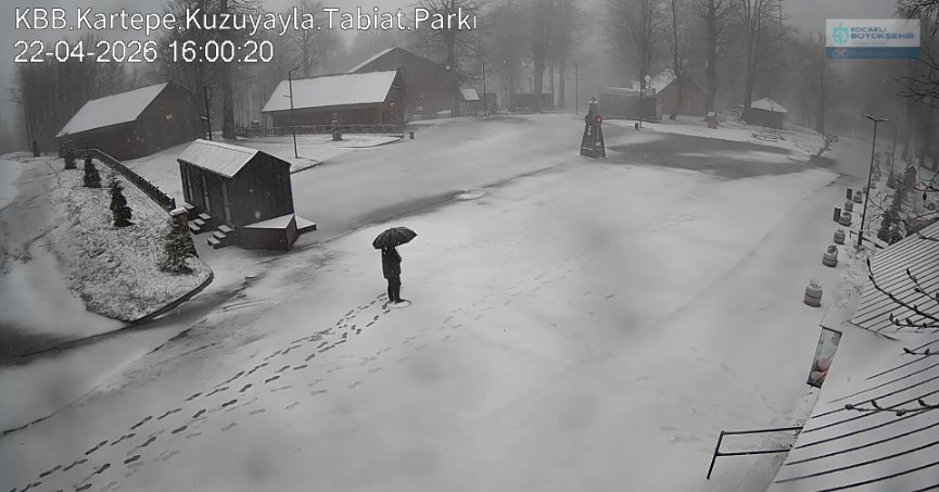  Kocaeli'de bahar ayında kar sürprizi