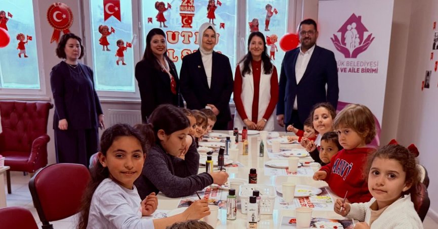 Gölcük’te Bayram Neşesi Anıtpark’tan Taştı