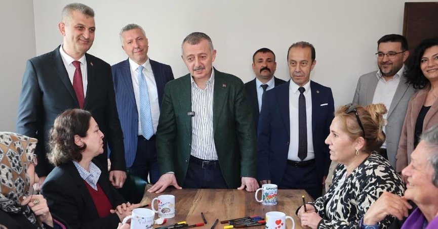 Gölcüklü “saygınlar”artık yalnız değil