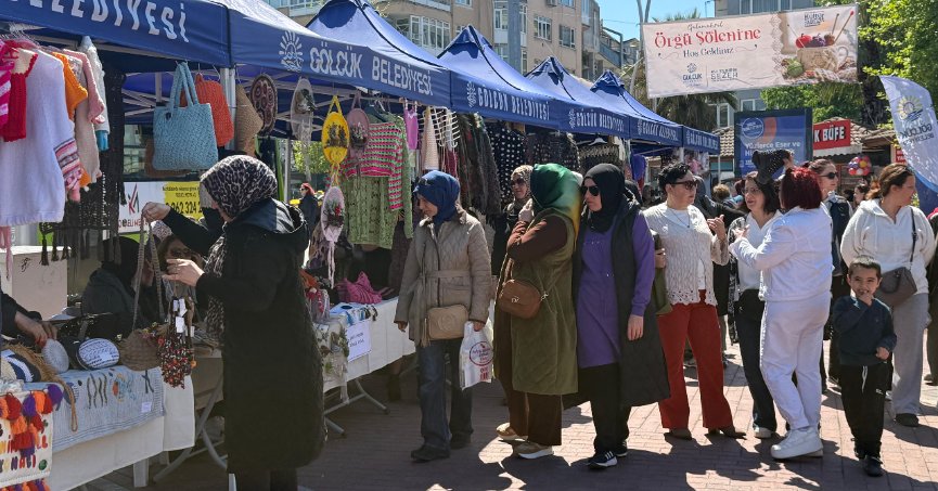 GÖLCÜK'TE 2. GELENEKSEL ÖRGÜ ŞÖLENİ KAPILARINI AÇTI