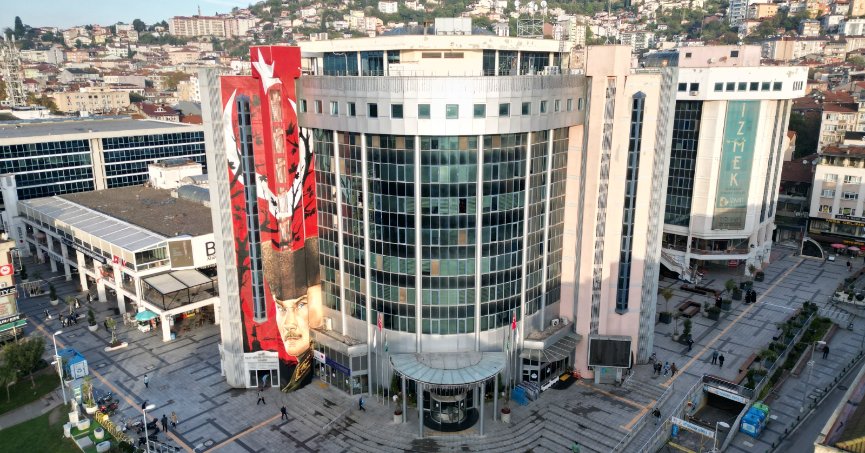 İzmit Belediyesi Su Sporları Eğitmeni ve Operasyon Personeli alacak   