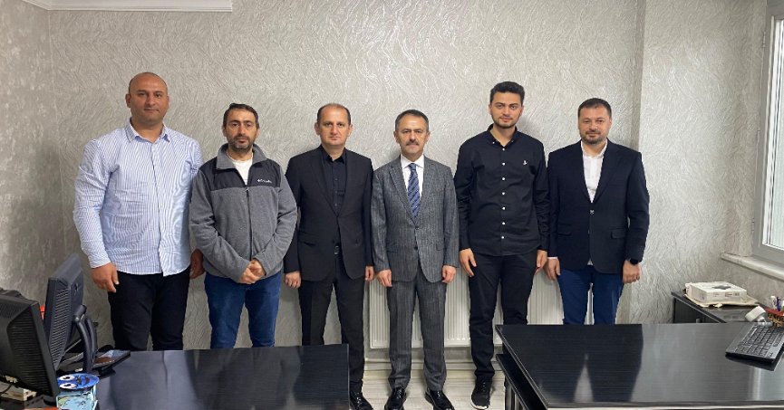 Vali İlhami Aktaş, TRT Kocaeli Ekibini Ziyaret Etti