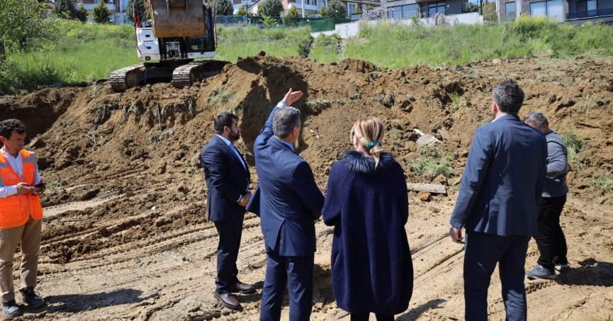 İzmit Belediyesi, Tüysüzler’de uzun yıllardır beklenen taziye evini hayata geçiriyor