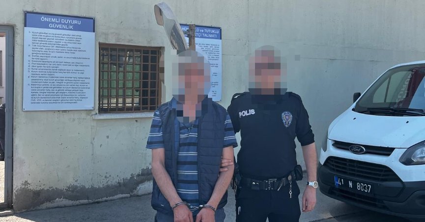 Uzaklaştırma kararını hiçe saydı, polise direndi