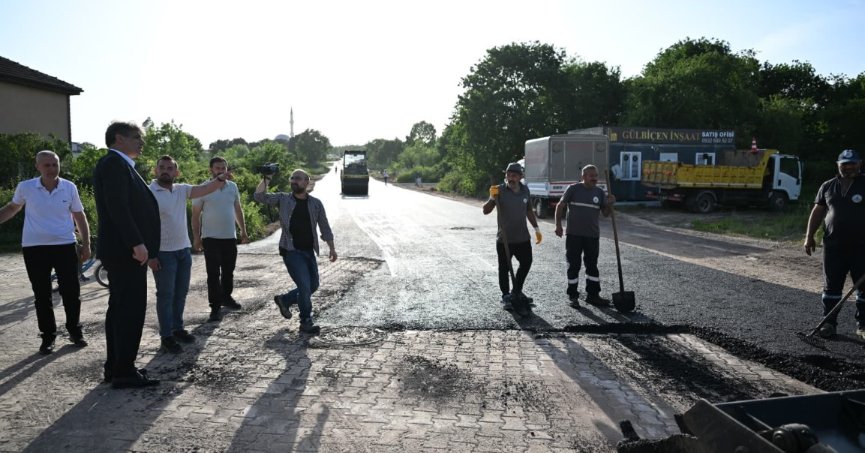Kartepe’de Asfalt Mesaisi Sürüyor