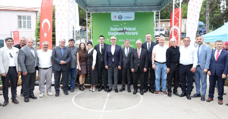 Tarlalar bereketleniyor, Kocaeli çiftçisi kazanıyor