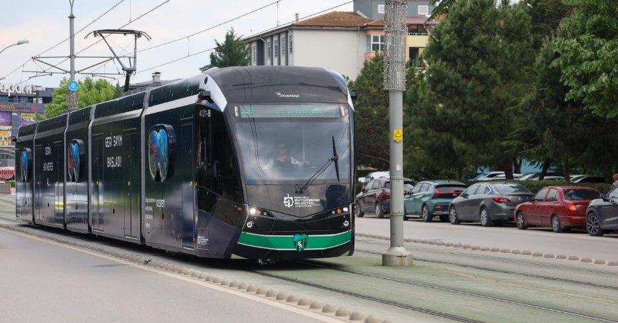 Kocaeli’de tramvaylar su altı dünyasına dönüştü