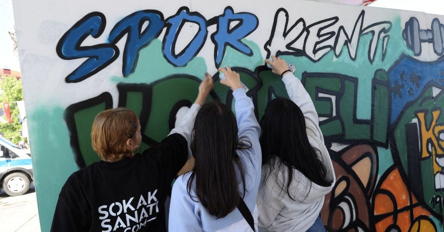 Gençlerden EnFest’e renkli dokunuş   
