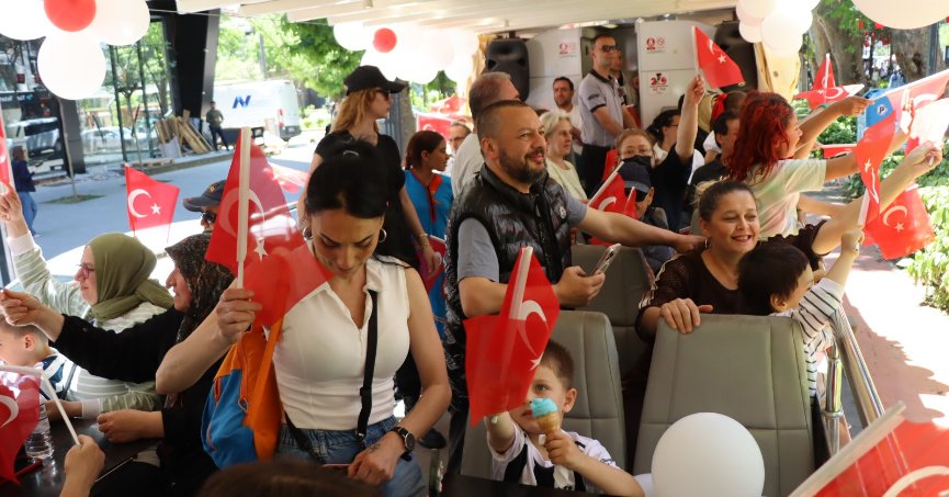 İzmit’te 19 Mayıs’a özel şehir turu