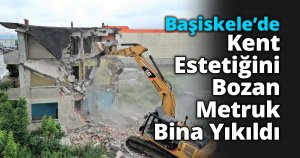 Başiskele’de Kent Estetiğini Bozan Metruk Bina Yıkıldı         