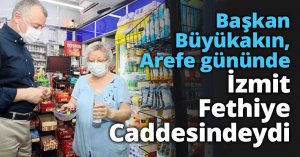 Başkan Büyükakın, Arefe gününde İzmit Fethiye Caddesindeydi