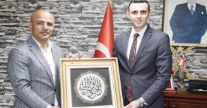 Başkan Söğüt’ten Kurt’a ‘hayırlı olsun’ ziyareti