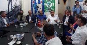 Aşkalelilerden siyasileri buluşturan aşure programı