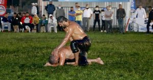 Taşköprü’de Güreş resitali