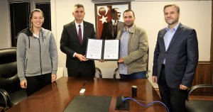 GÖLCÜK BELEDİYESİ’NDEN SPORDA TESİSLEŞMEYE TAM DESTEK