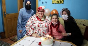Güldalı’ya doğum günü sürprizi
