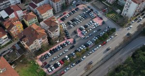 Gölcük’te 84 araçlık otopark trafiği rahatlattı