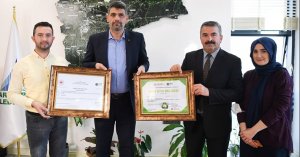 KARTEPE BELEDİYESİ “İLÇE SIFIR ATIK BELGESİ” ALDI