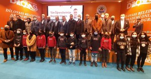 Başkan Şayir’den öğrencilere online eğitim desteği
