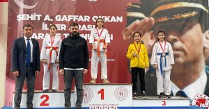 KARTEPELİ SPORCULAR KOMŞUDA DERECEYE GİRDİLER