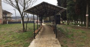 Kullar Merkez Mezarlığı’na Sundurma