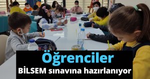 Öğrenciler BİLSEM sınavına hazırlanıyor