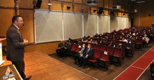 Kariyer Günleri'nin son konuğu müze müdürü oldu