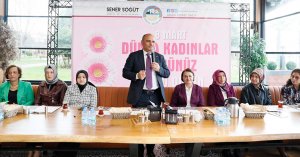 Başkan Söğüt kadın personellerle kahvaltıda buluştu