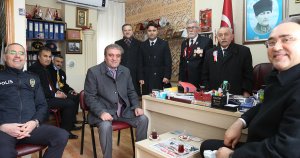 GÖLCÜK’TE ŞEHİT AİLELERİNE 18 MART ZİYARETİ