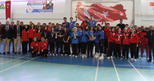 Masa tenisinde şampiyonlar belli oldu