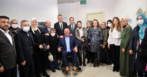Gölcük'te işitme engelli çocuklara dudak okuma eğitimi başladı